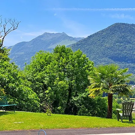 Jardin Des Chats Bed & Breakfast *